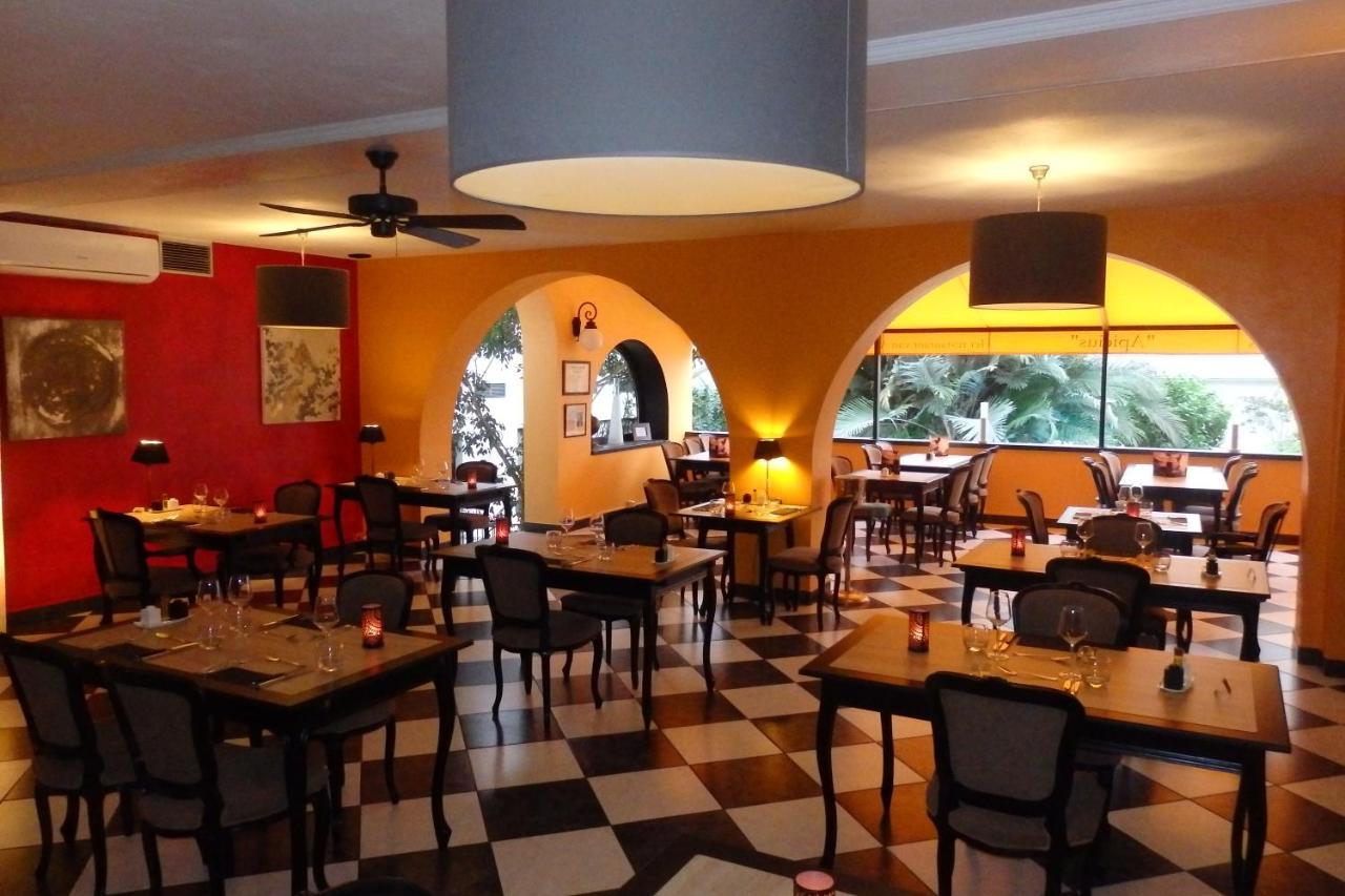 Tropical Hotel Durbuy Kültér fotó