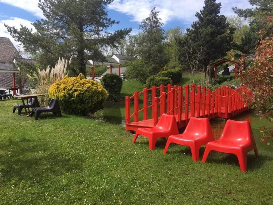 Tropical Hotel Durbuy Kültér fotó