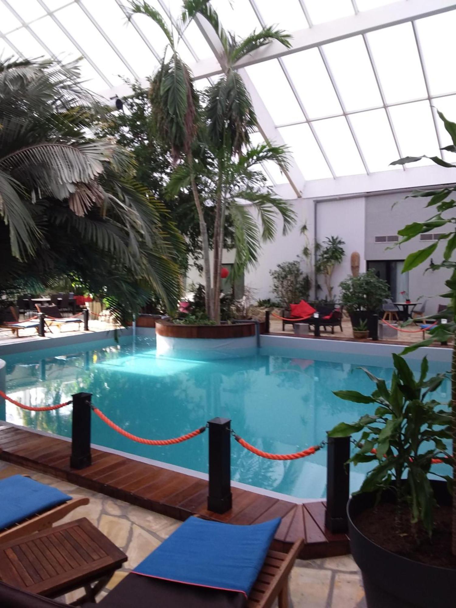 Tropical Hotel Durbuy Kültér fotó